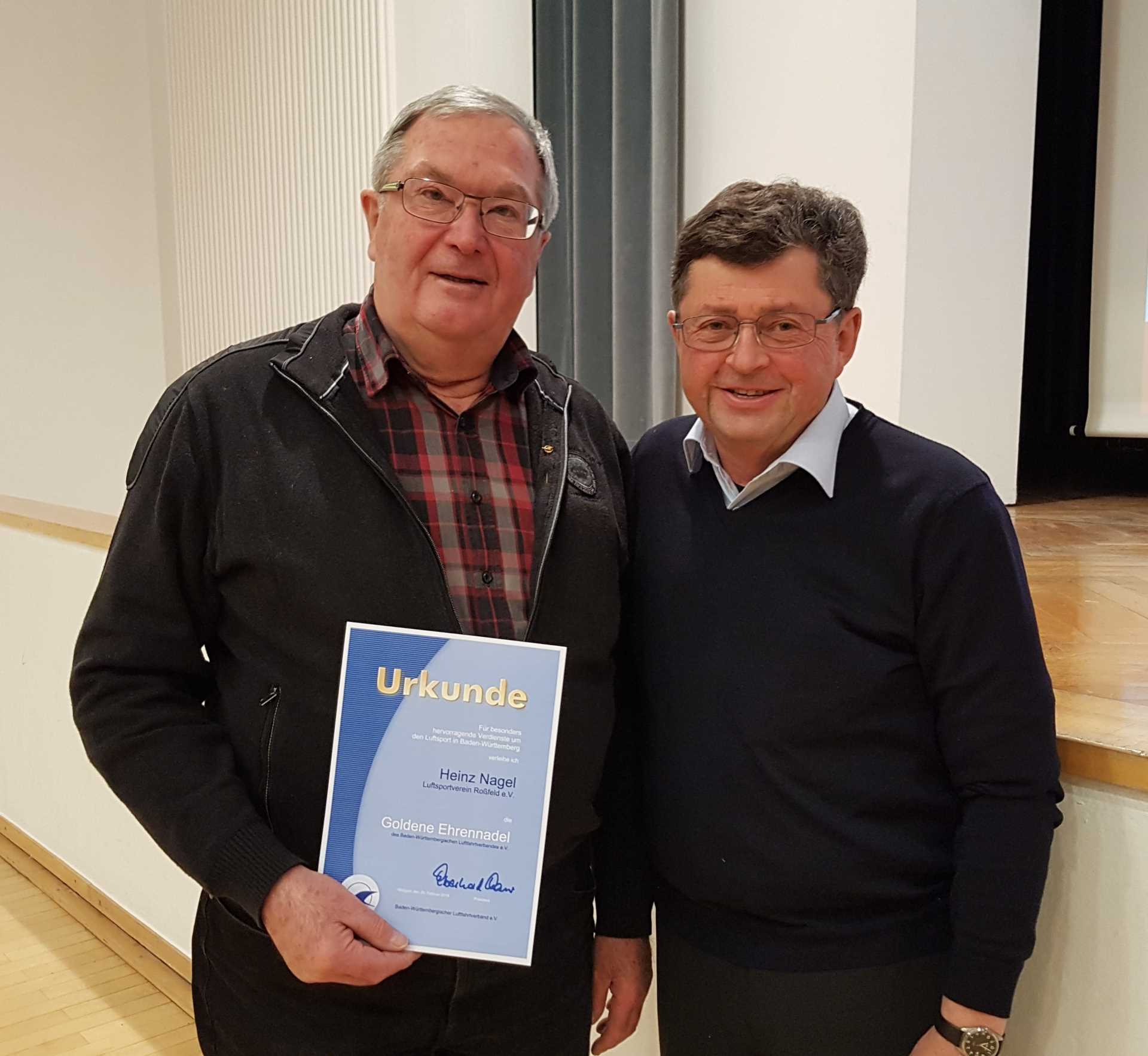 Heinz Nagel für großes Engagement im Luftsport geehrt